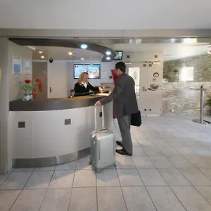 1ère Etape Hotel